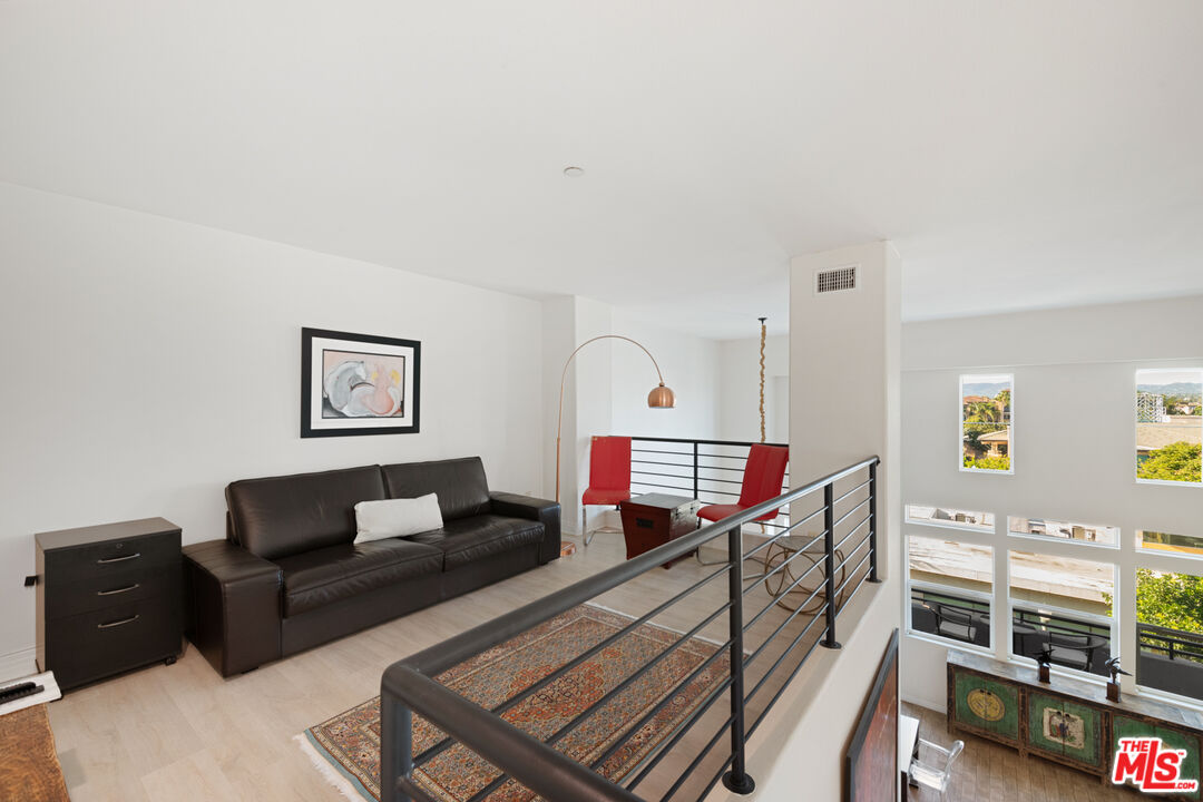 7100 Playa Vista Dr Unit: 405