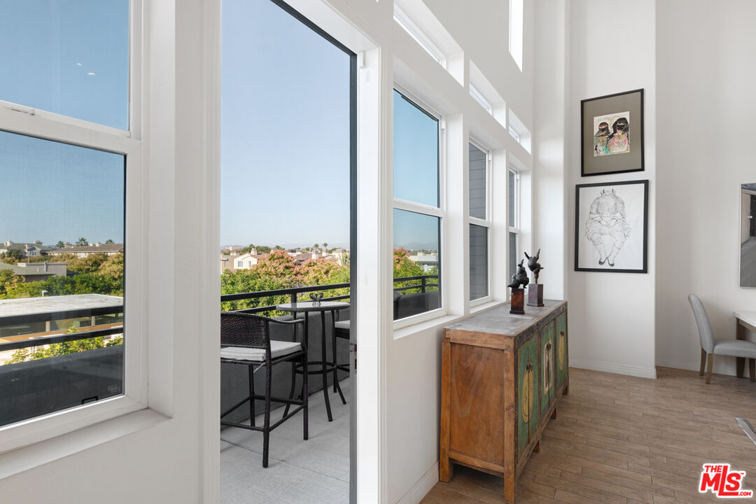 7100 Playa Vista Dr Unit: 405