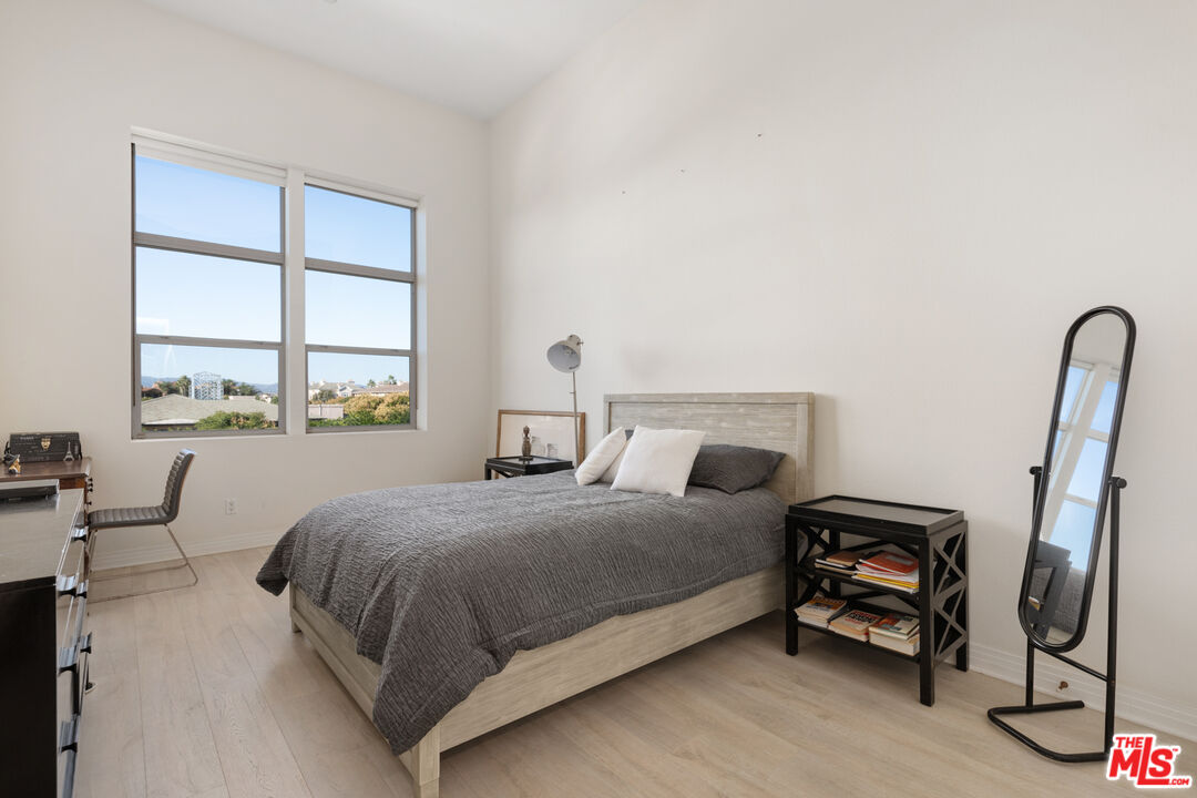 7100 Playa Vista Dr Unit: 405