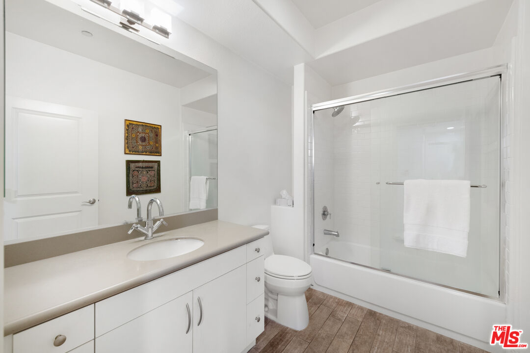 7100 Playa Vista Dr Unit: 405