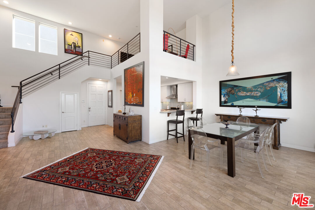 7100 Playa Vista Dr Unit: 405