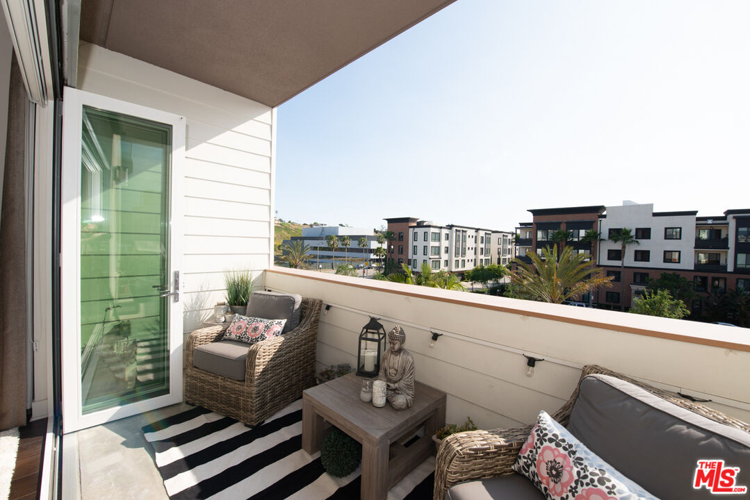 12516 Osprey Ln Unit: 2