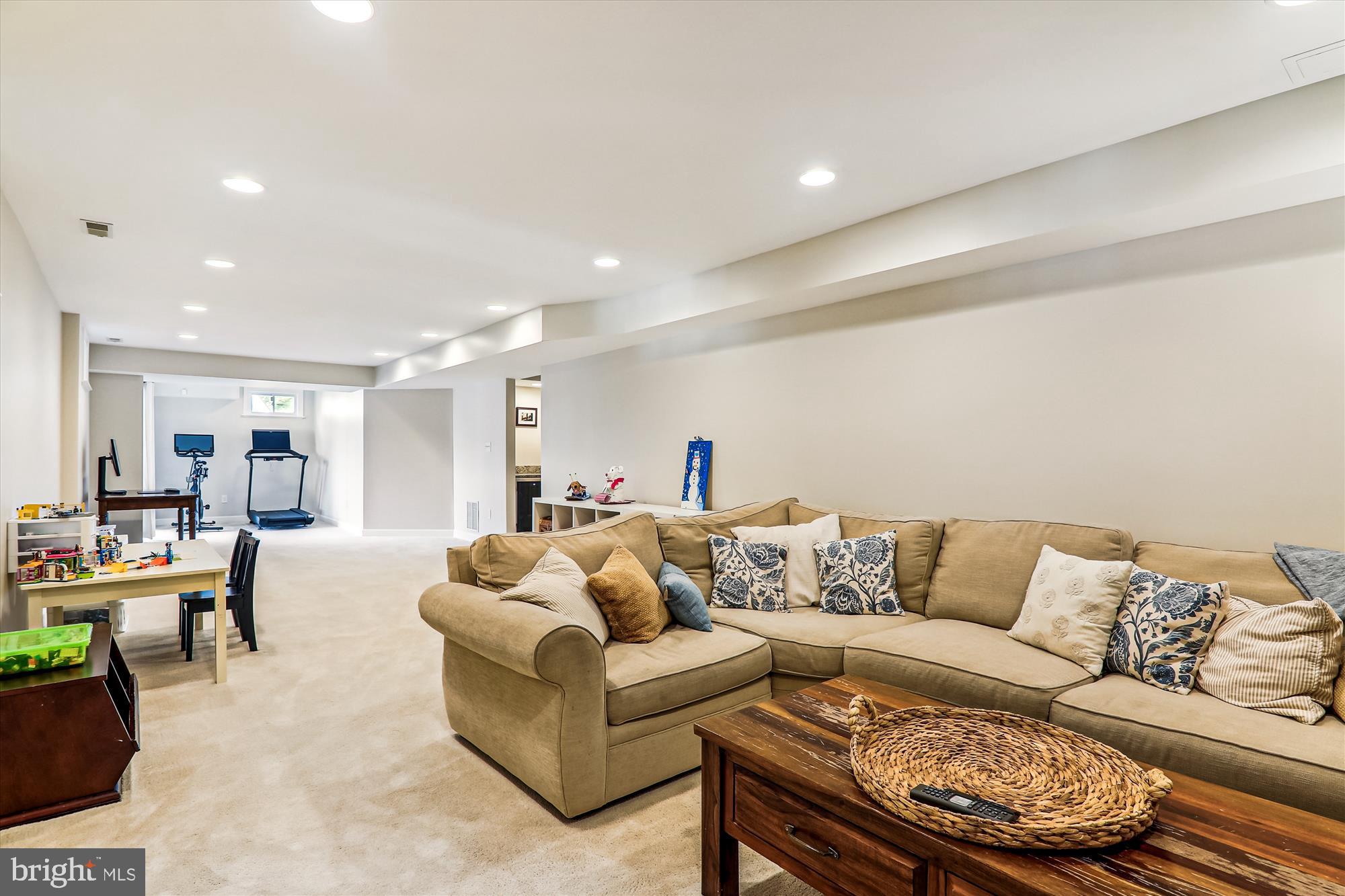 3108 Drumm Ct