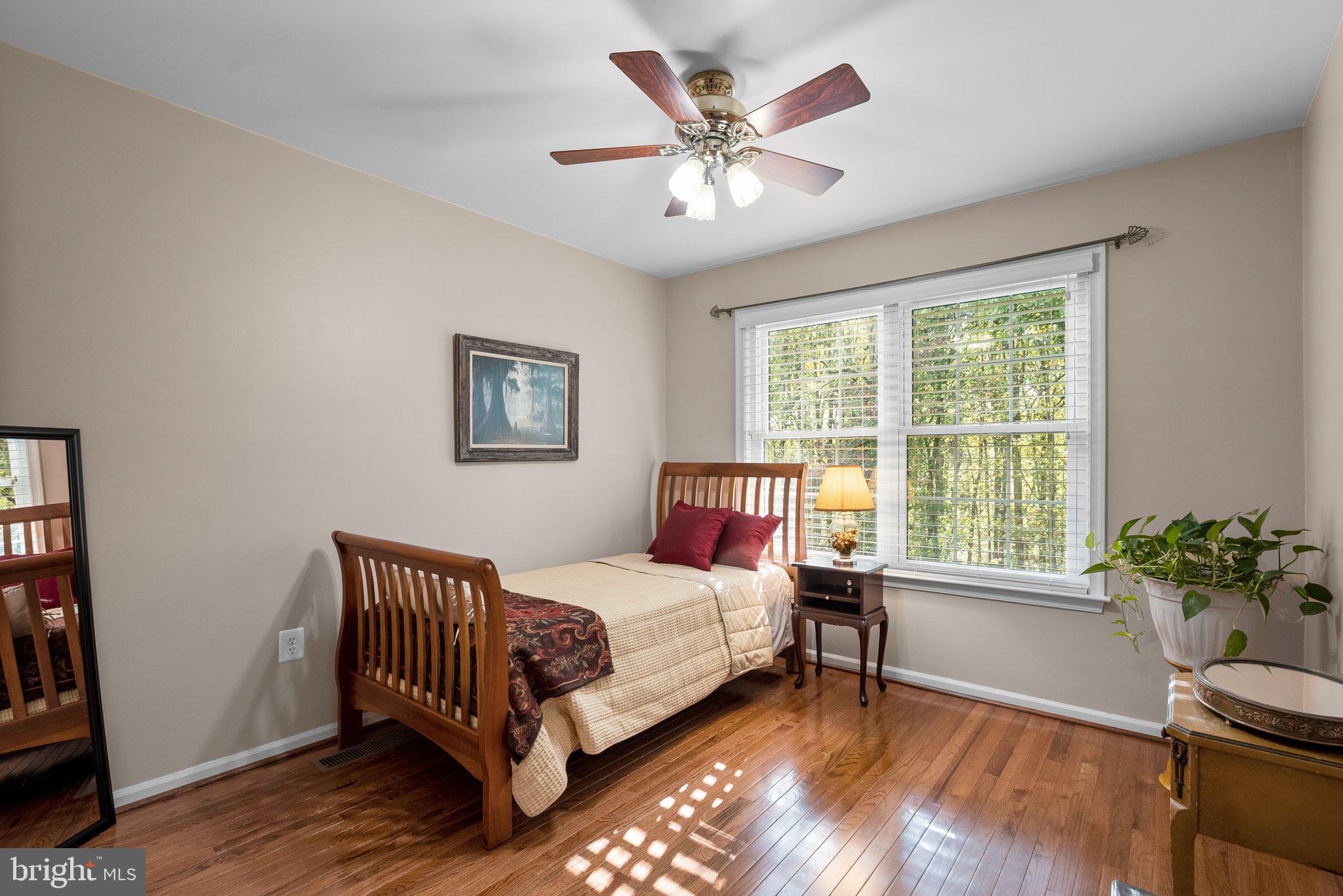 11216 Knolltop View Ct