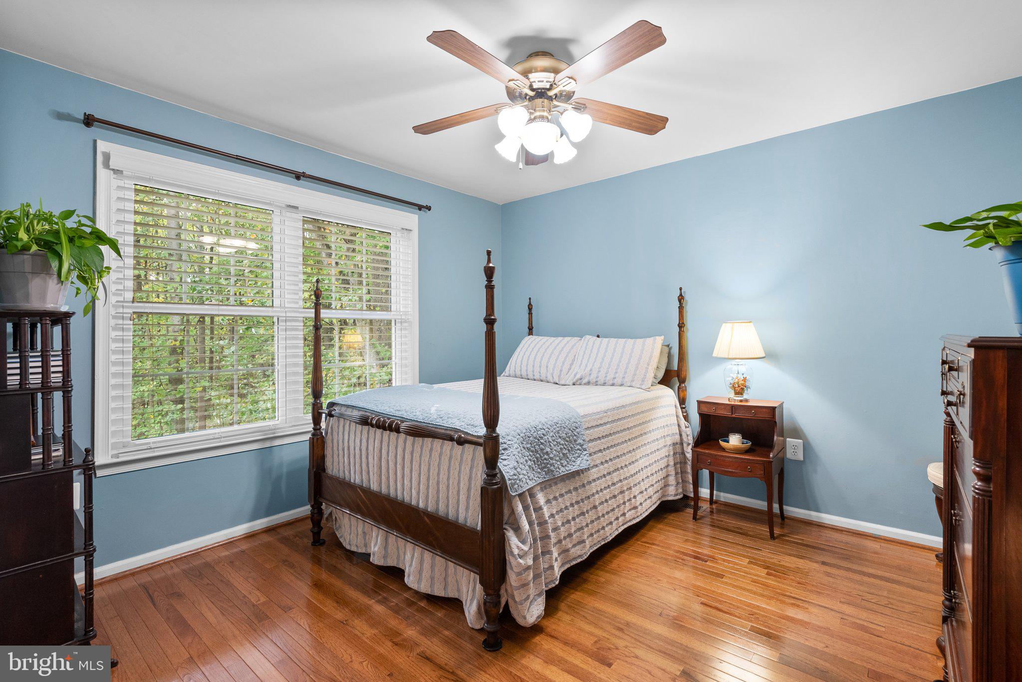 11216 Knolltop View Ct