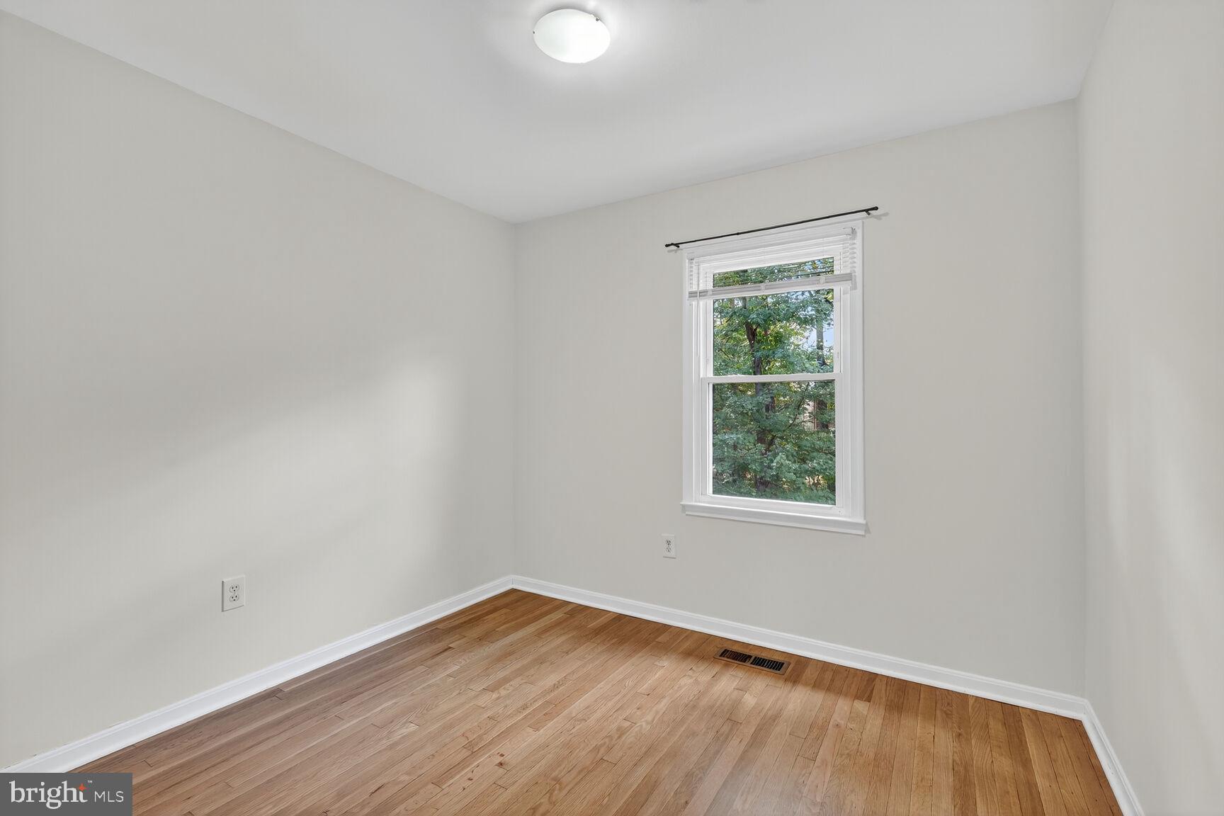 7612 CODDLE HARBOR LANE