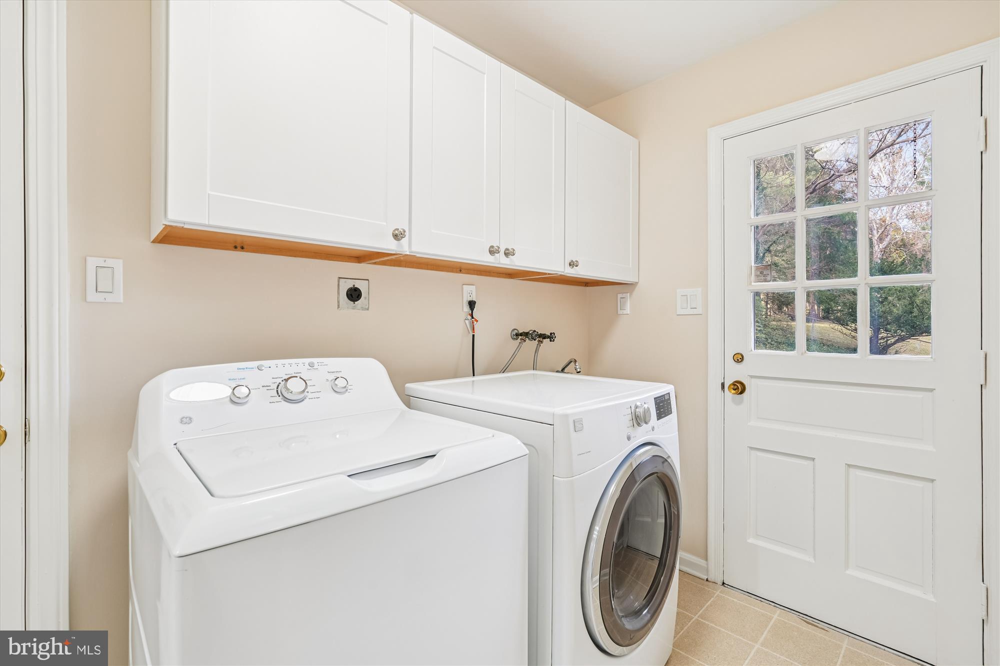 4605 SUNFLOWER DRIVE