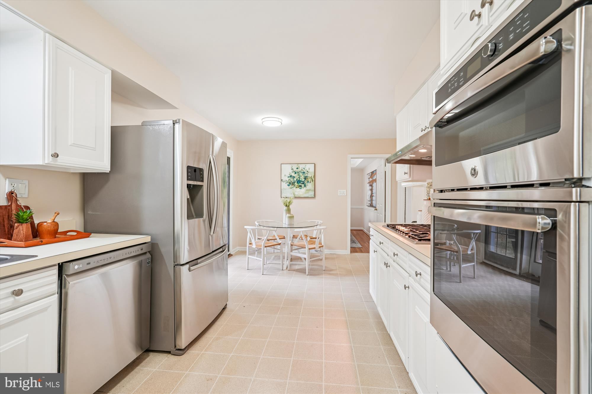 4605 SUNFLOWER DRIVE