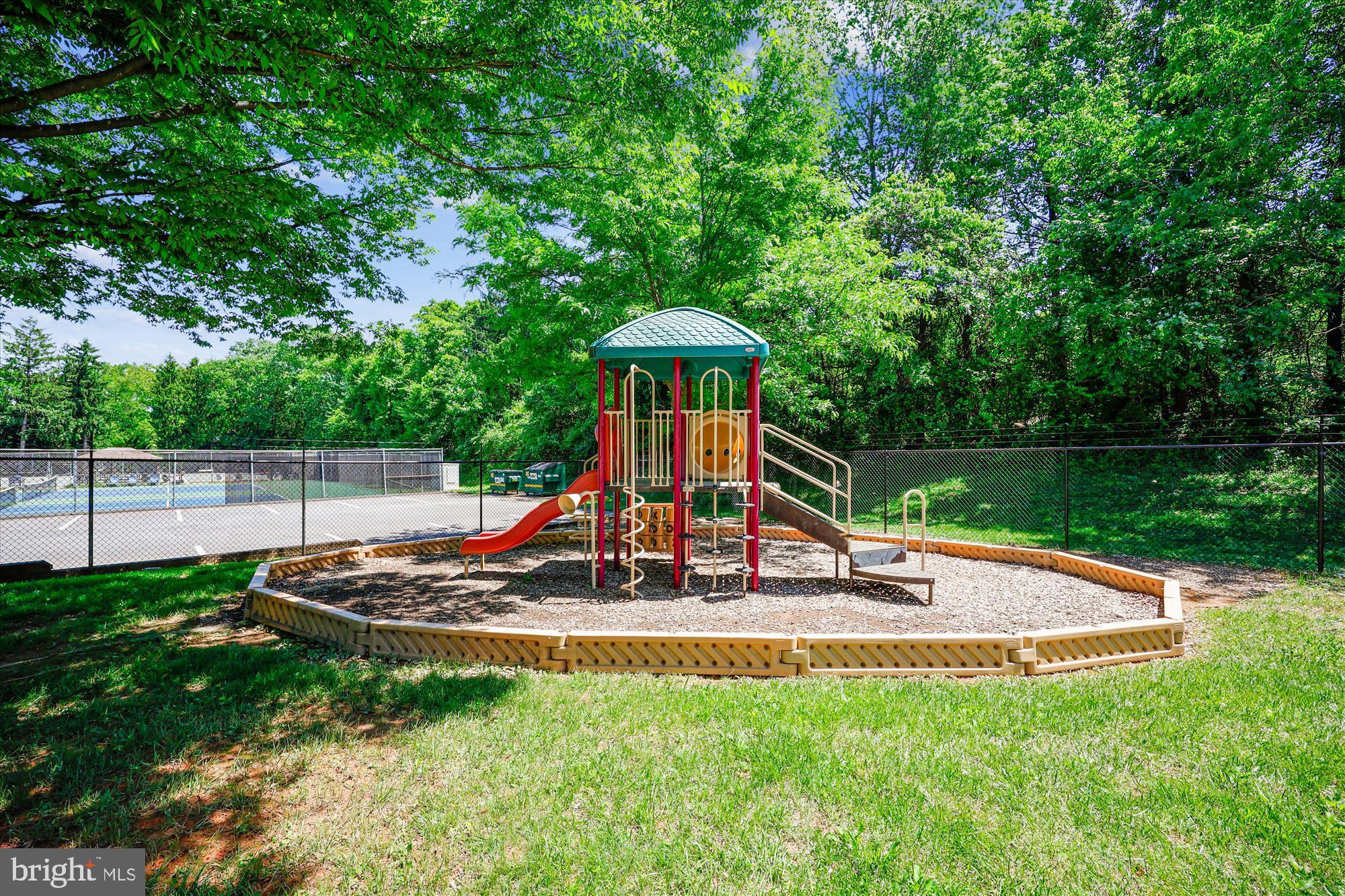 4605 SUNFLOWER DRIVE