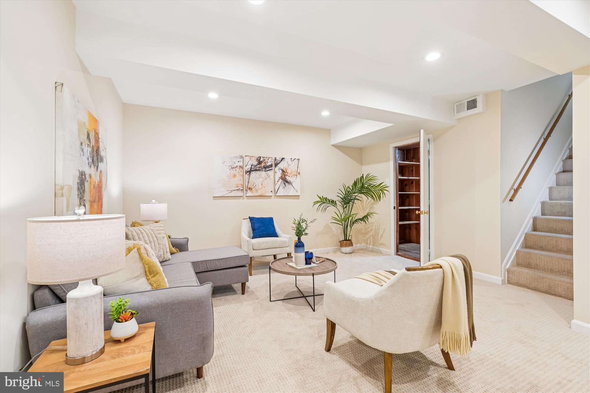 4605 SUNFLOWER DRIVE