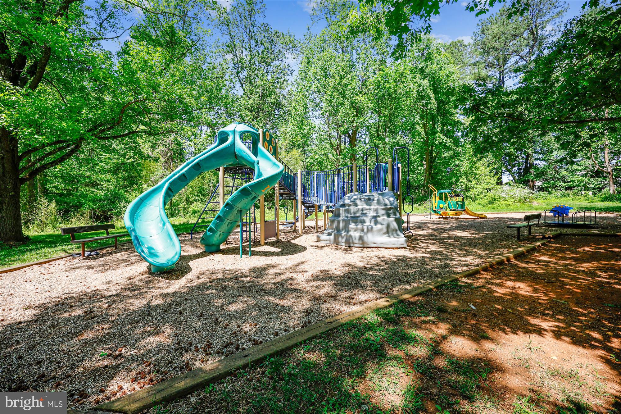 4605 SUNFLOWER DRIVE