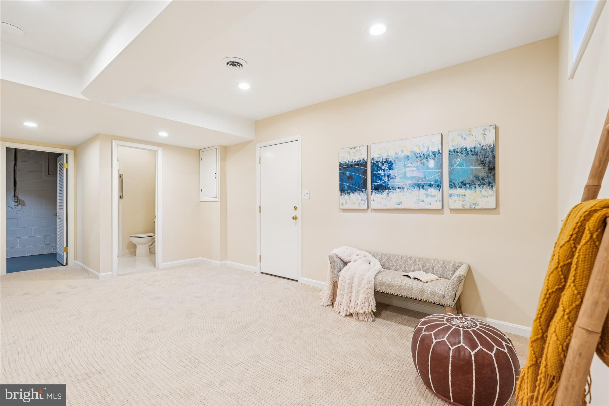 4605 SUNFLOWER DRIVE