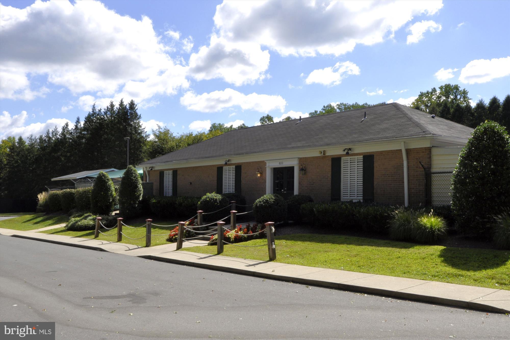 4605 SUNFLOWER DRIVE