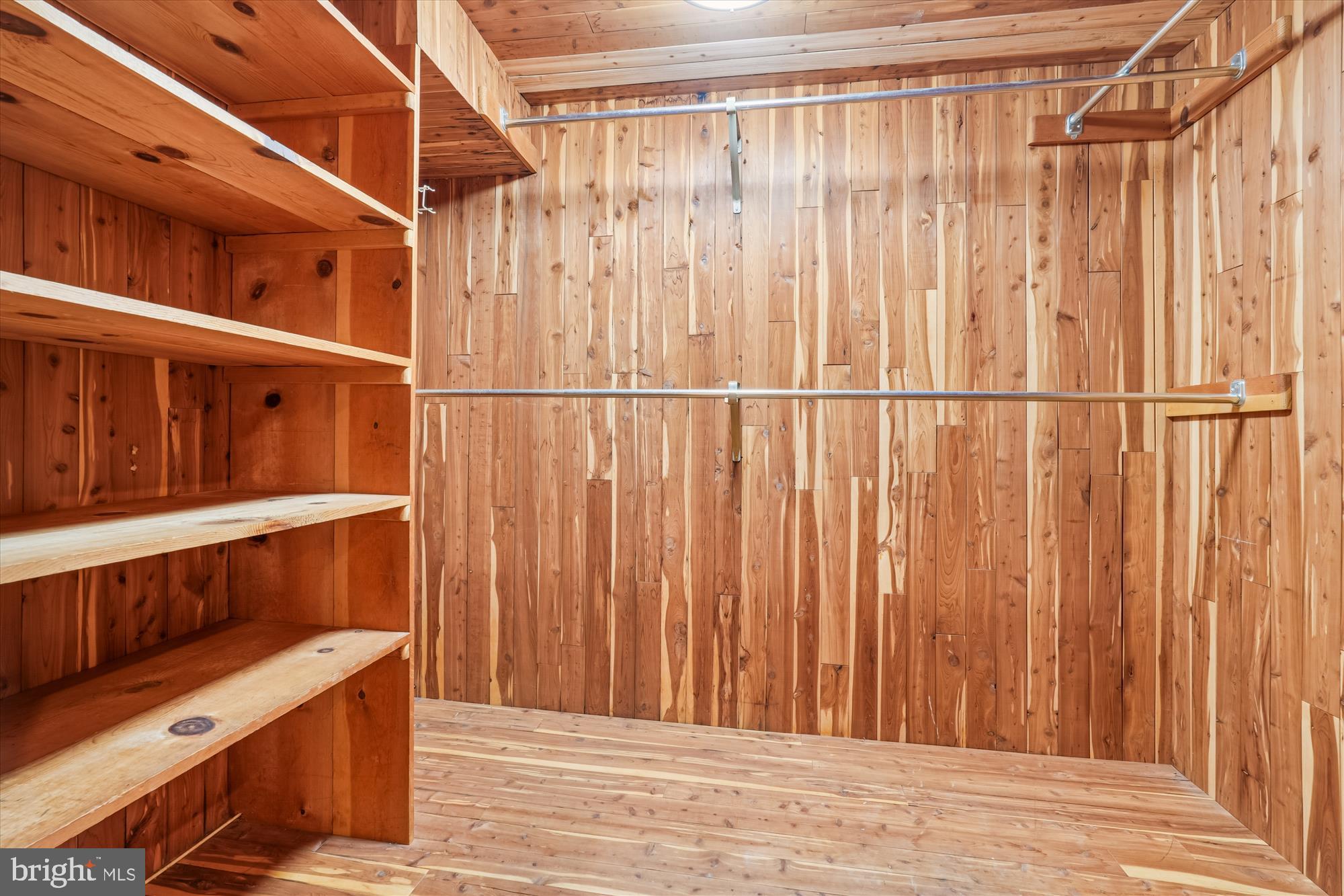 4605 SUNFLOWER DRIVE