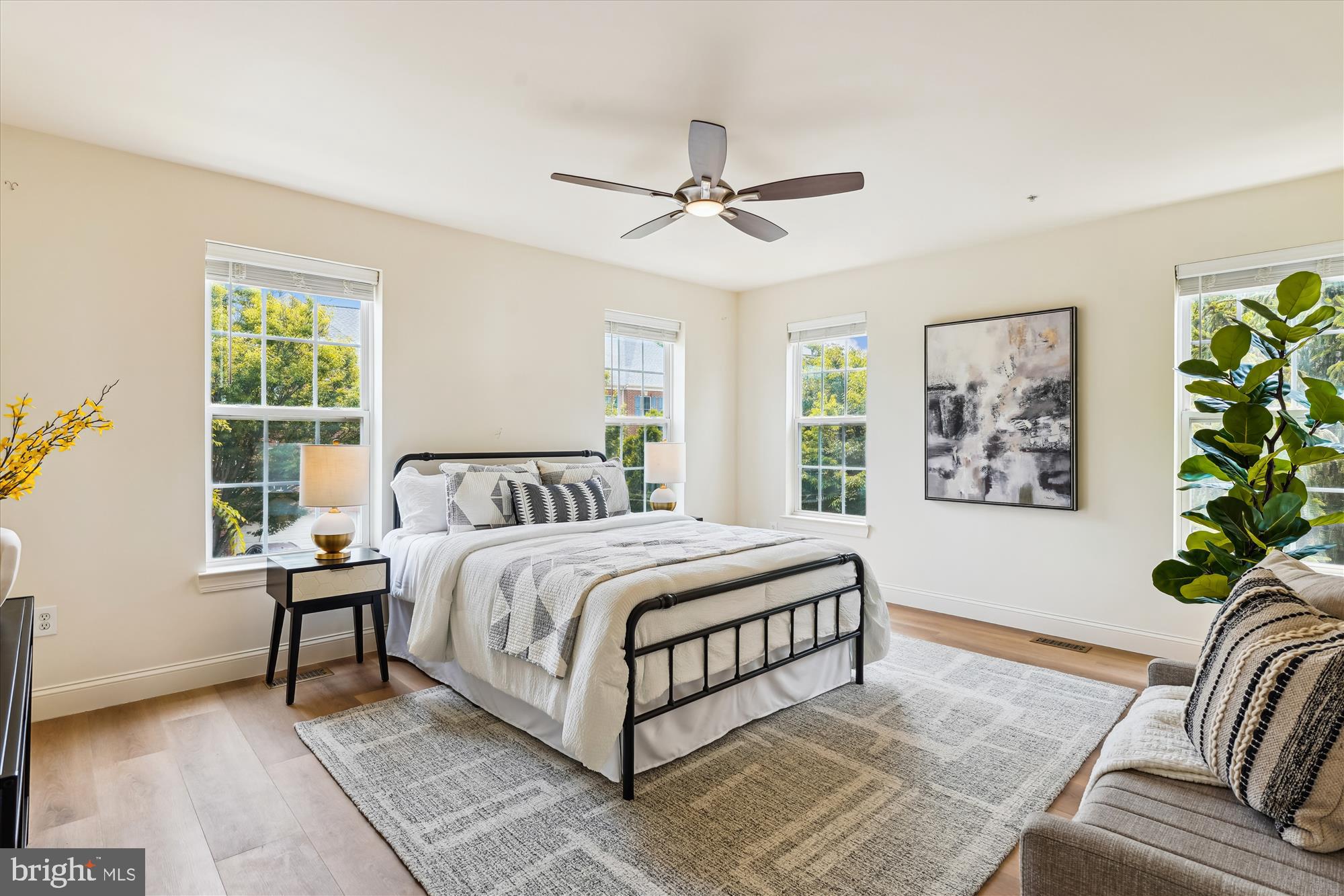 604 HIGHLAND RIDGE AVENUE 100