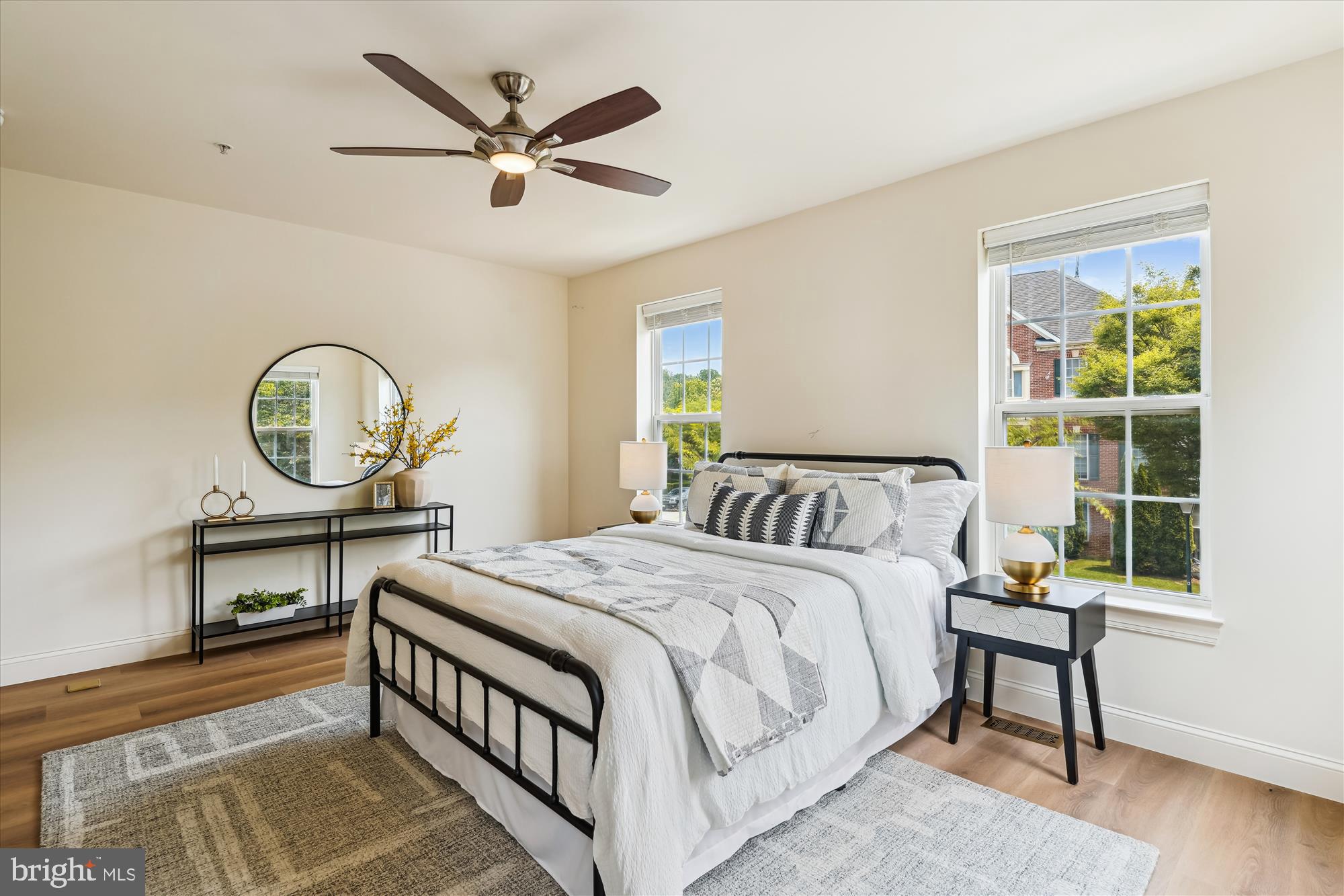 604 HIGHLAND RIDGE AVENUE 100