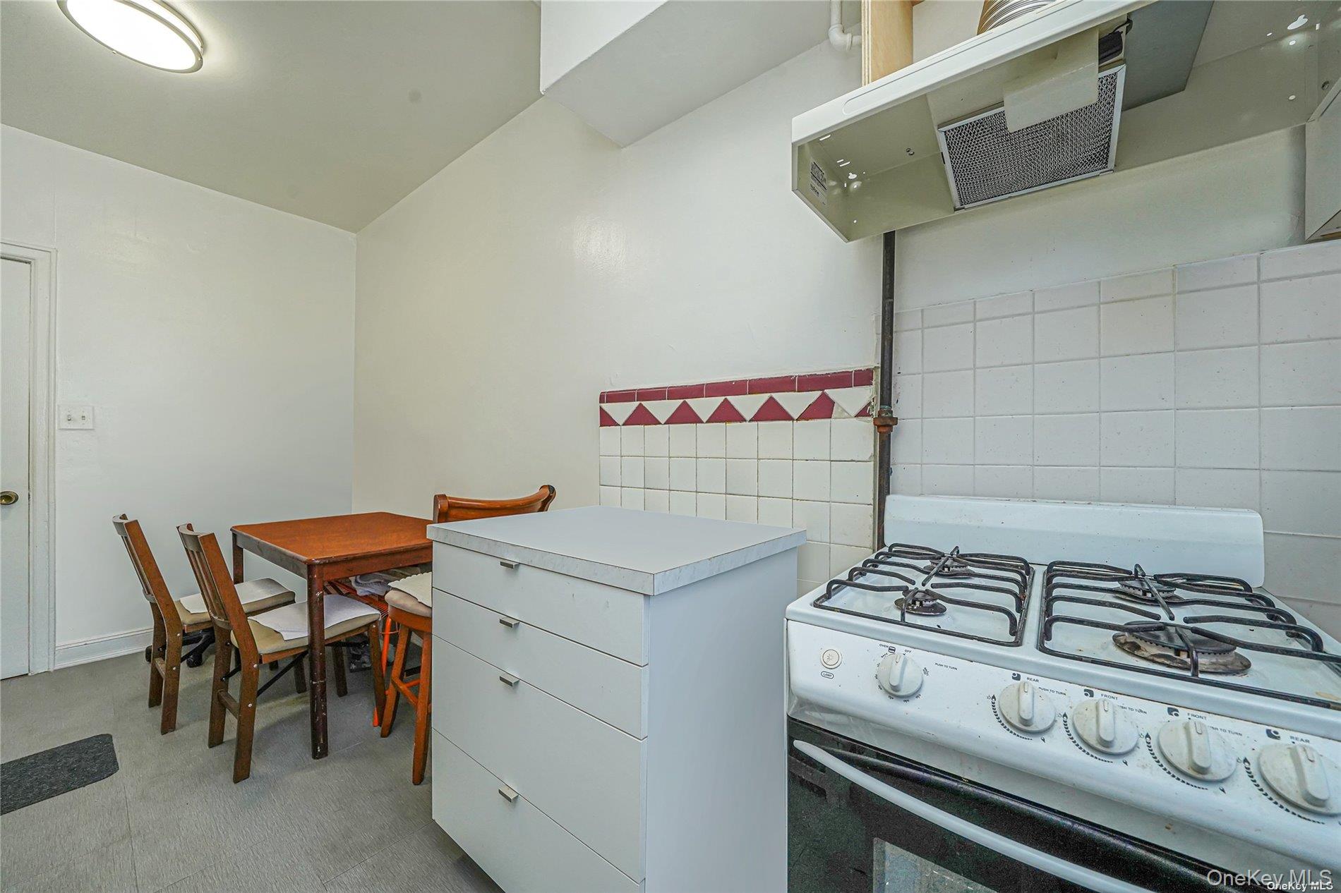 73-07 Woodside Avenue