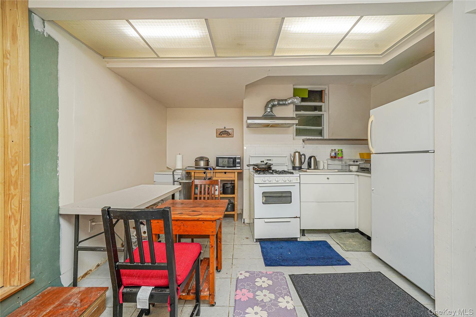 73-07 Woodside Avenue