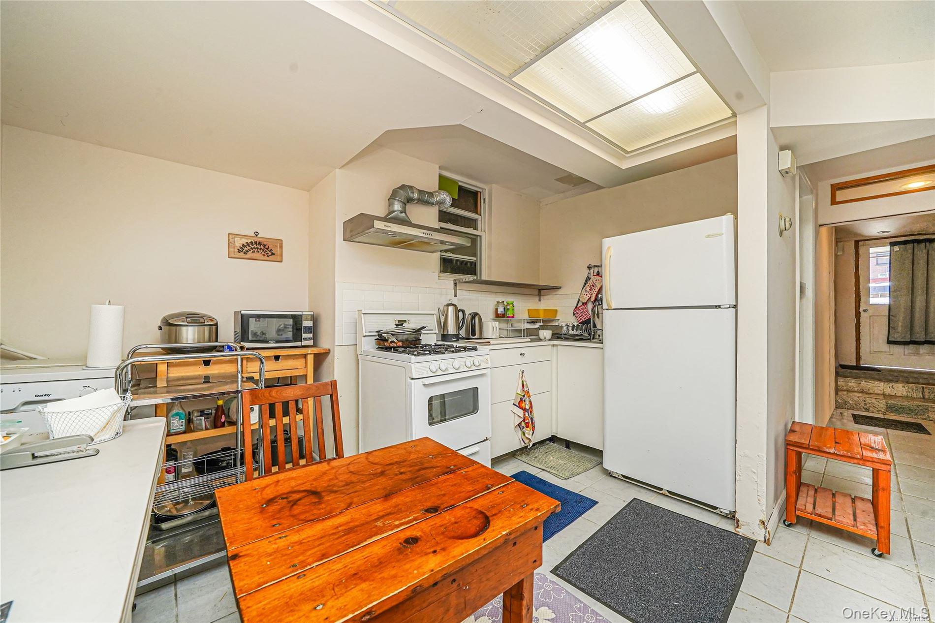 73-07 Woodside Avenue