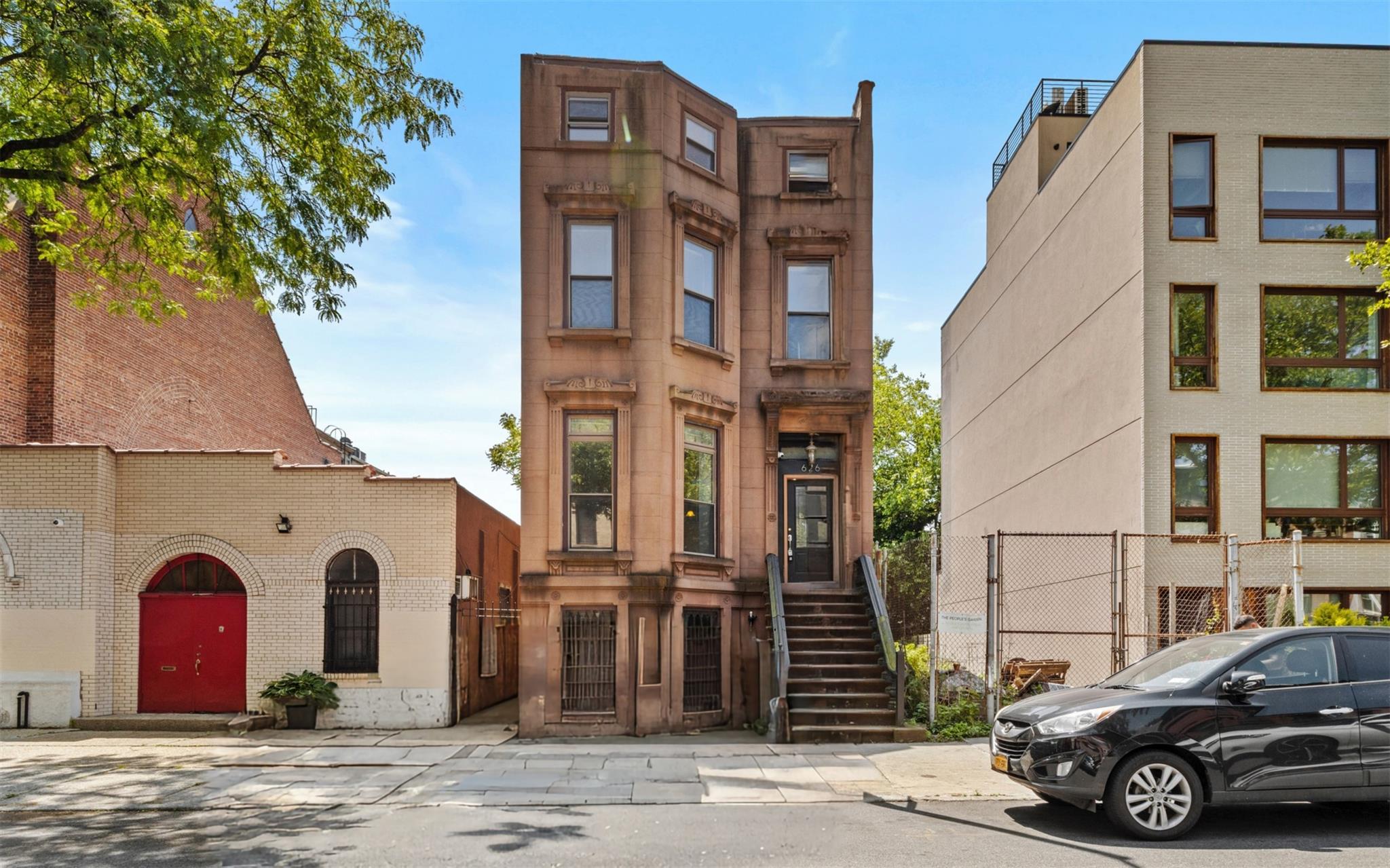 626 Madison Street