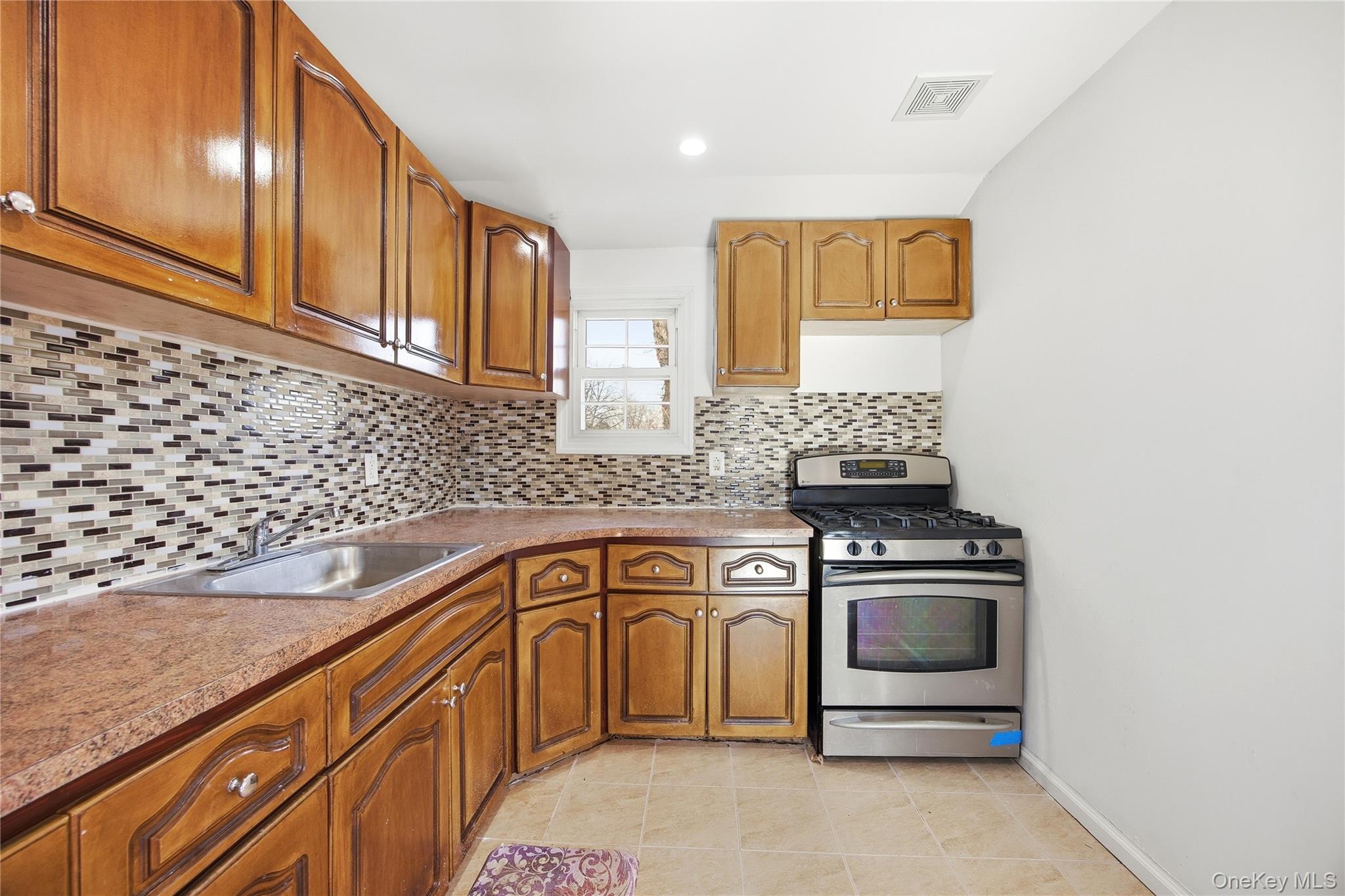 13410 Farmers Boulevard