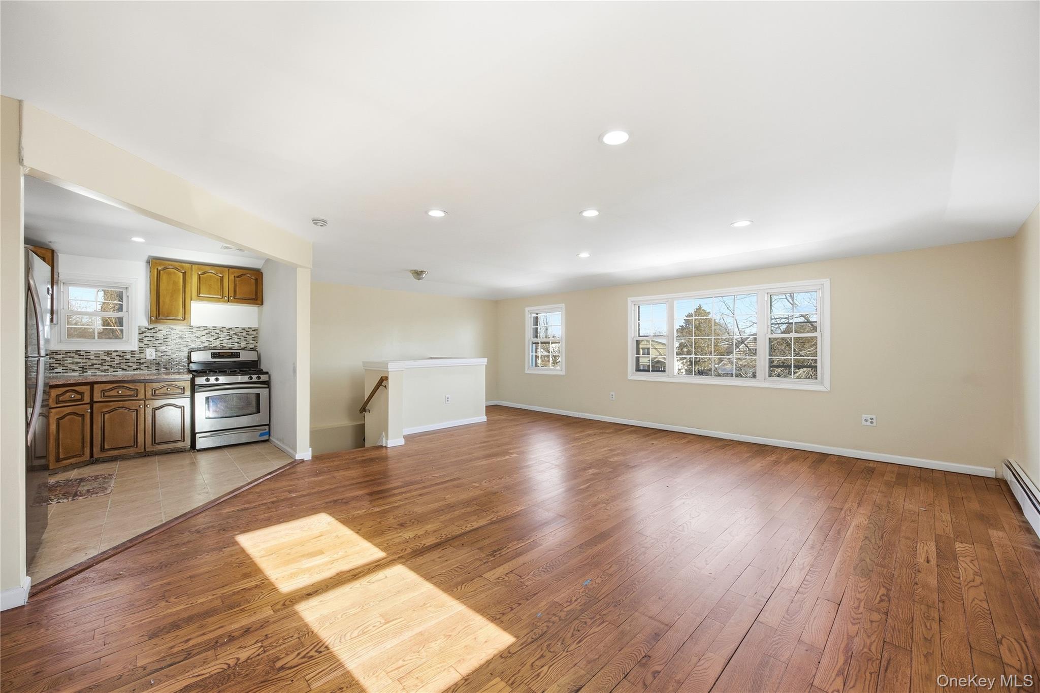 13410 Farmers Boulevard