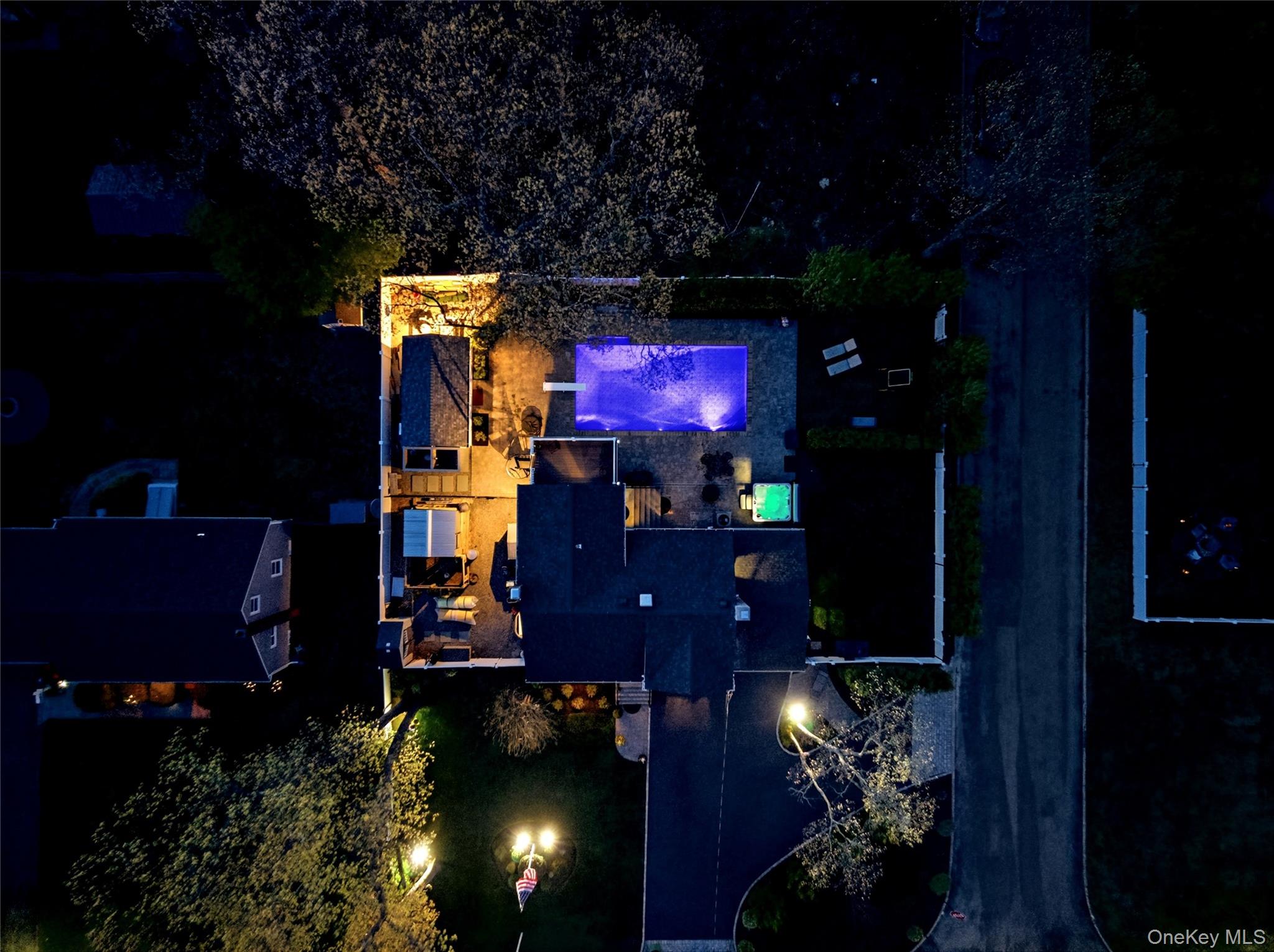 237 Woodlawn Avenue