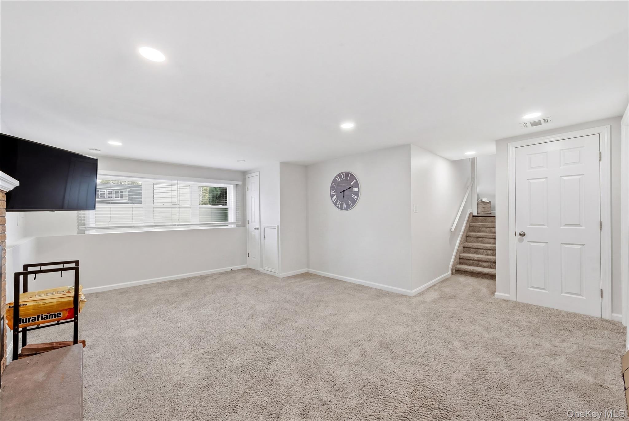 237 Woodlawn Avenue