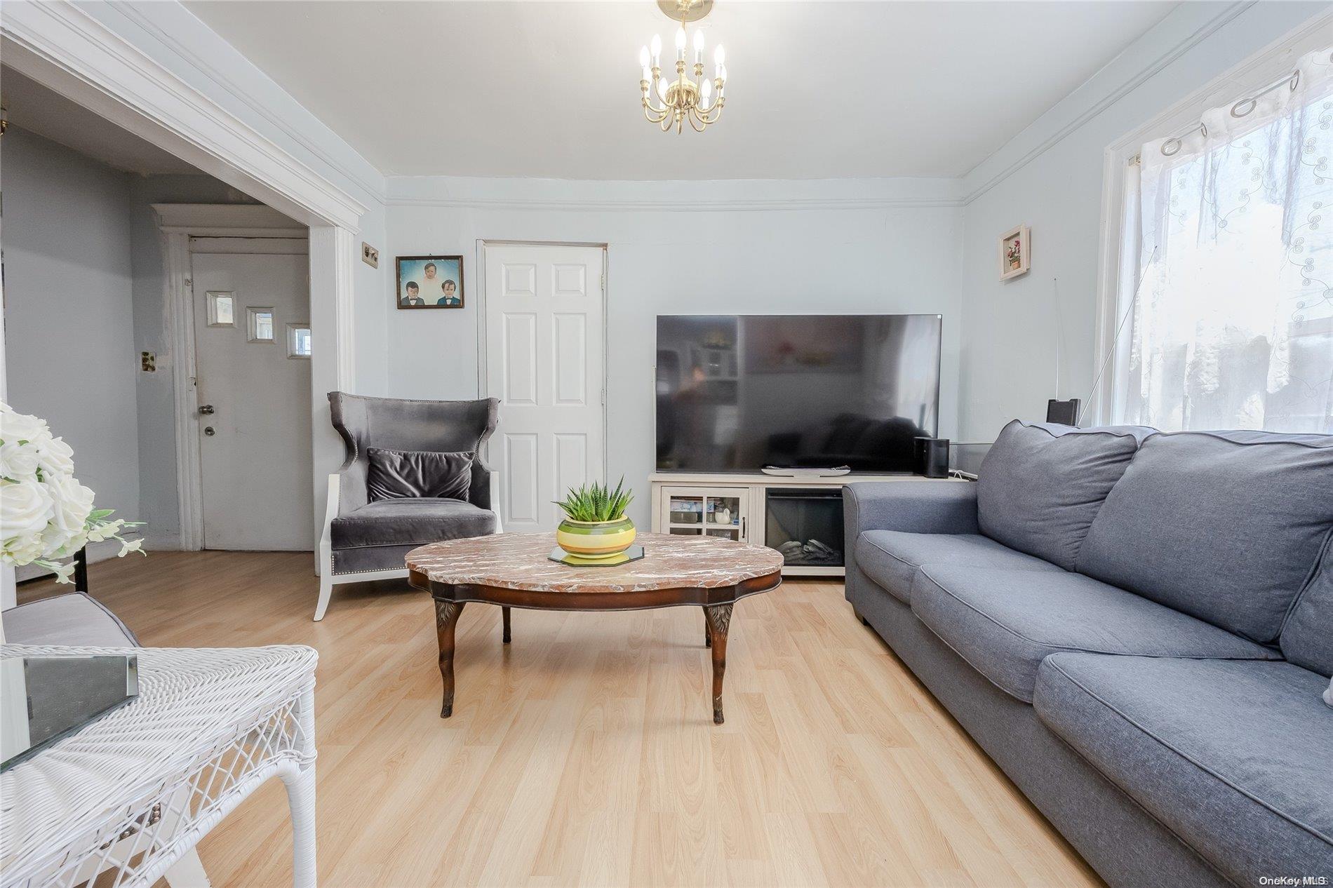 21 W End Avenue