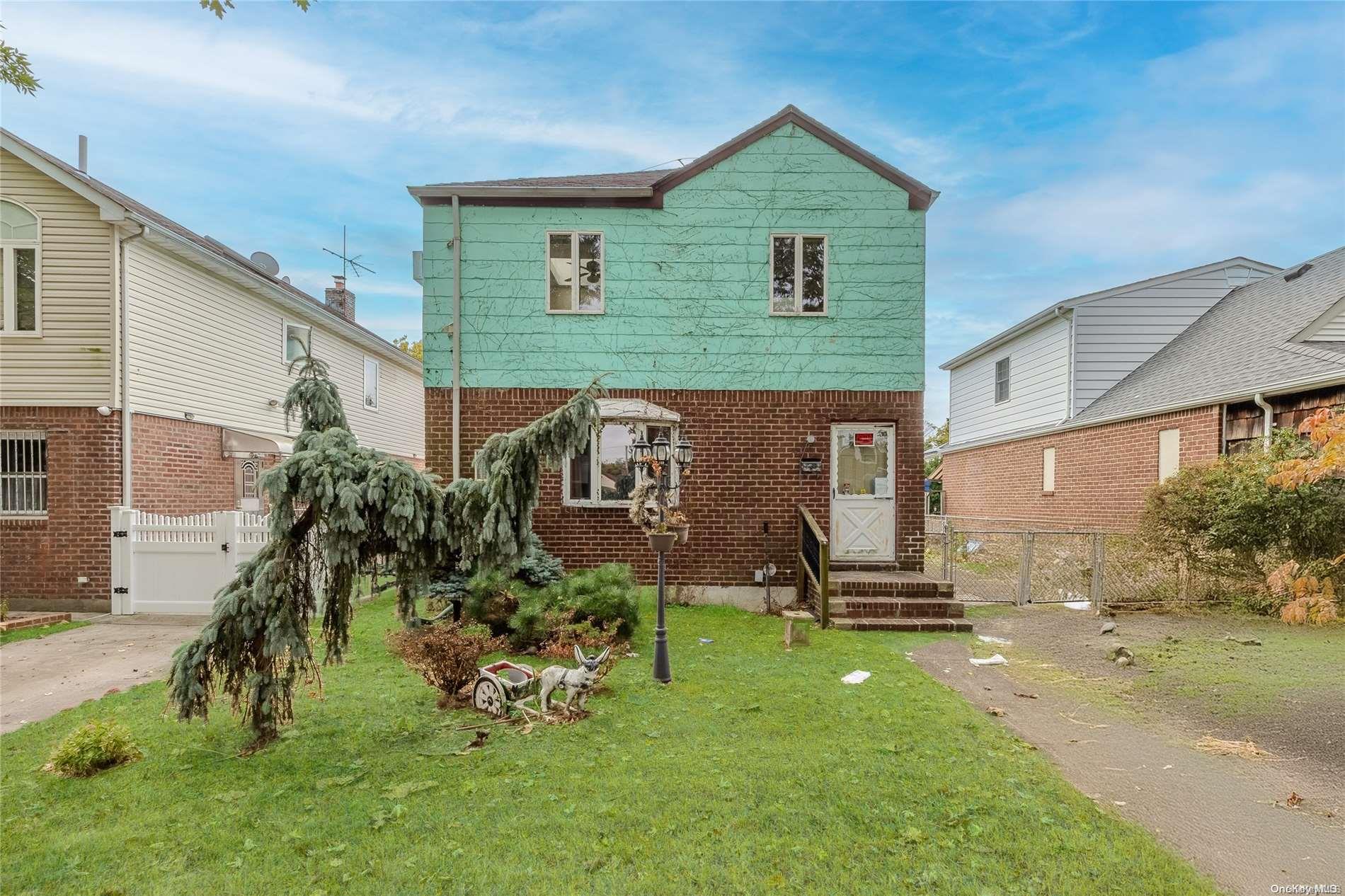 81-28 252nd Street