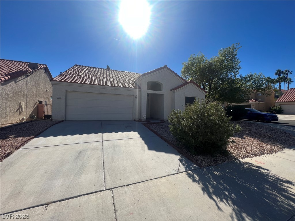 1700 Toltec Circle