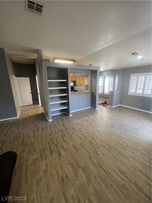 1700 Toltec Circle