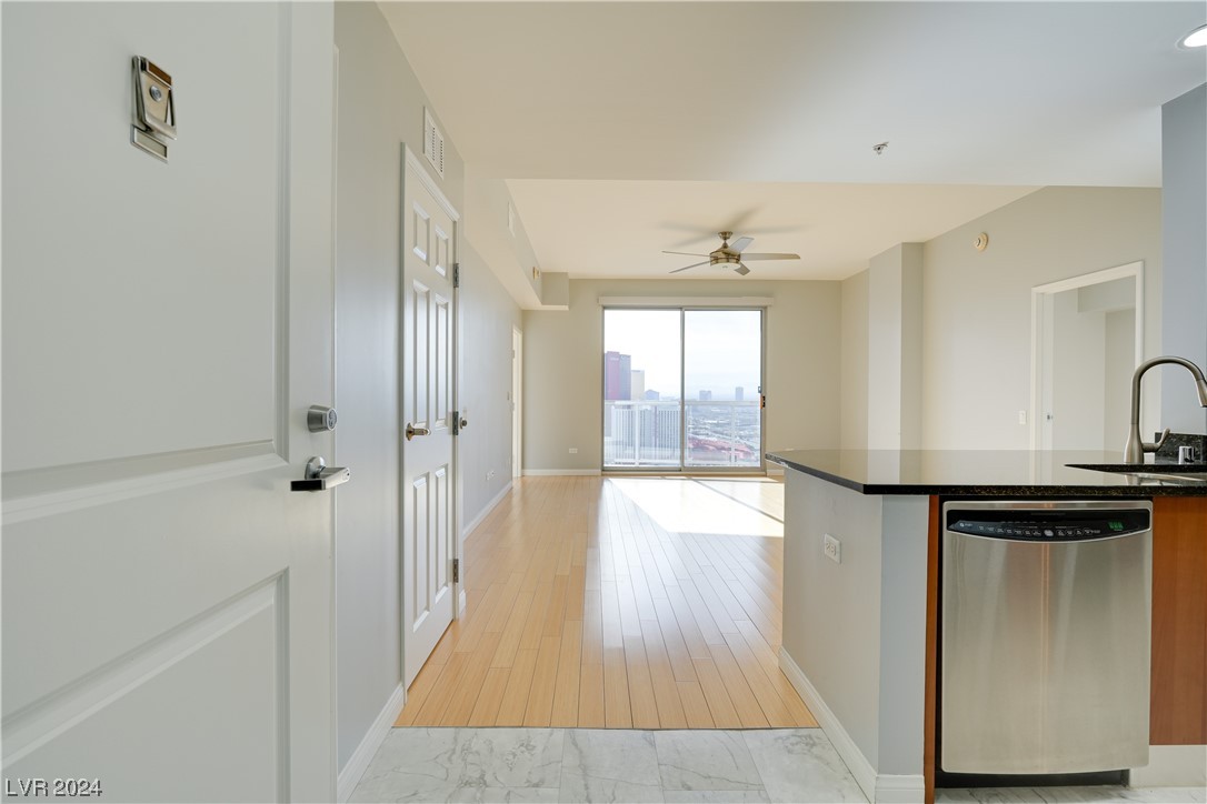 200 West Sahara Avenue 3602