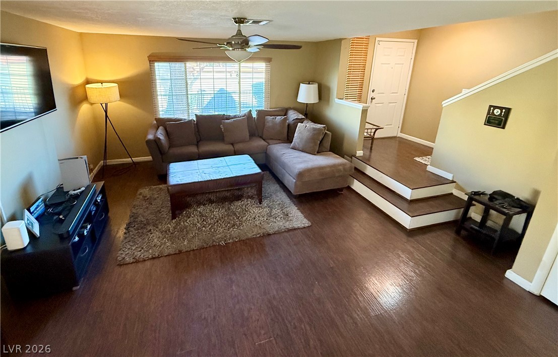 2347 Pickwick Drive