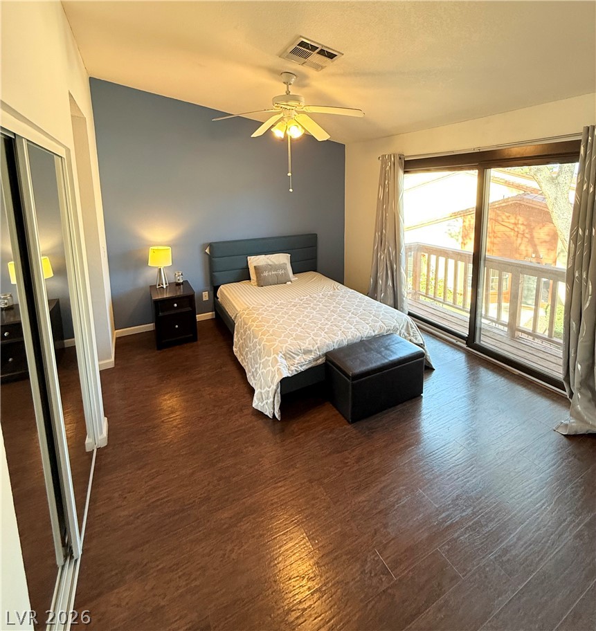 2347 Pickwick Drive