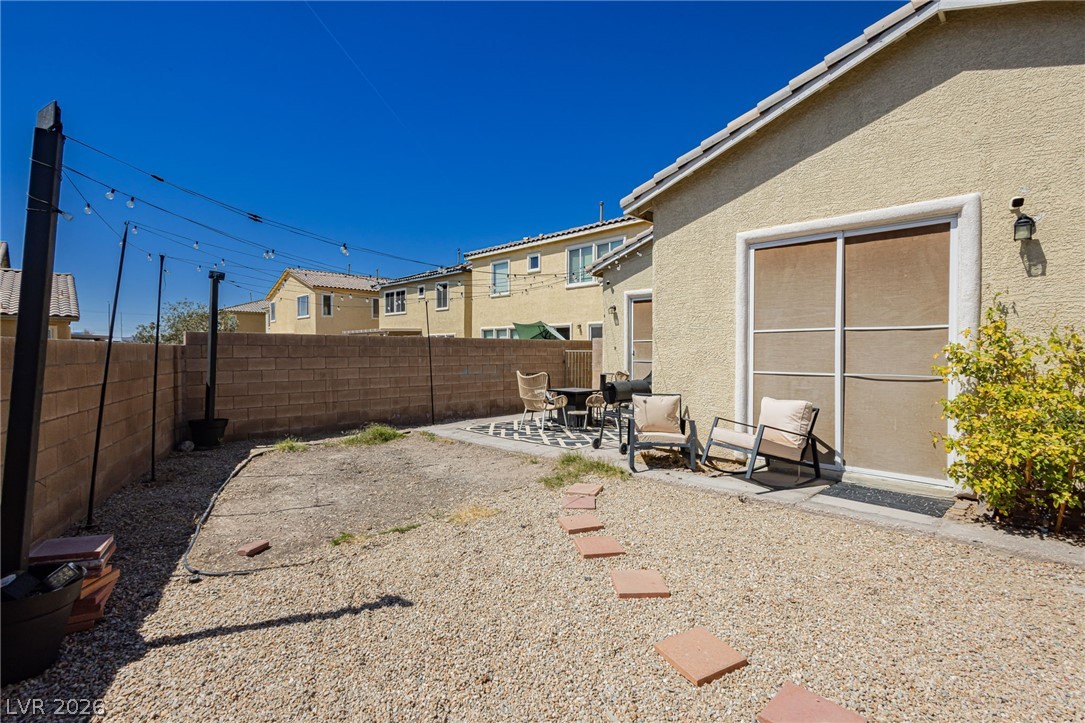 2632 Rainbow Glow Street