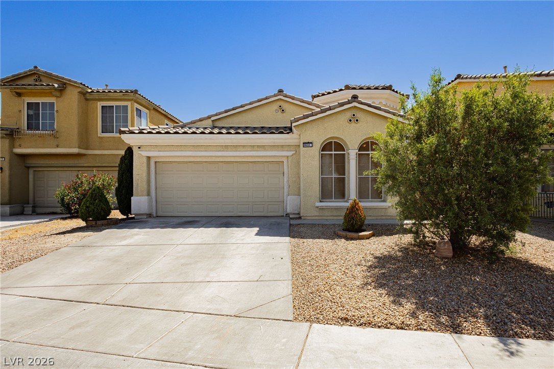 2632 Rainbow Glow Street