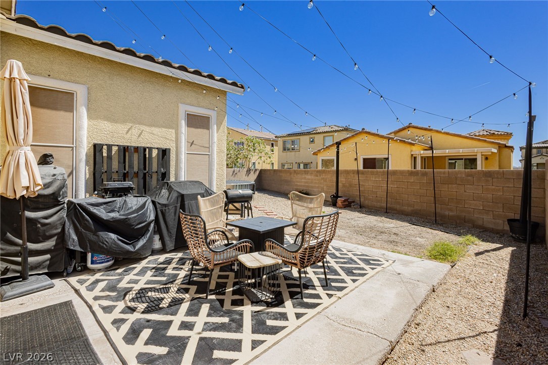 2632 Rainbow Glow Street