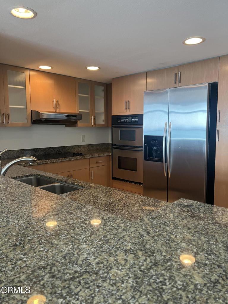 13700 Marina Pointe Drive 1702