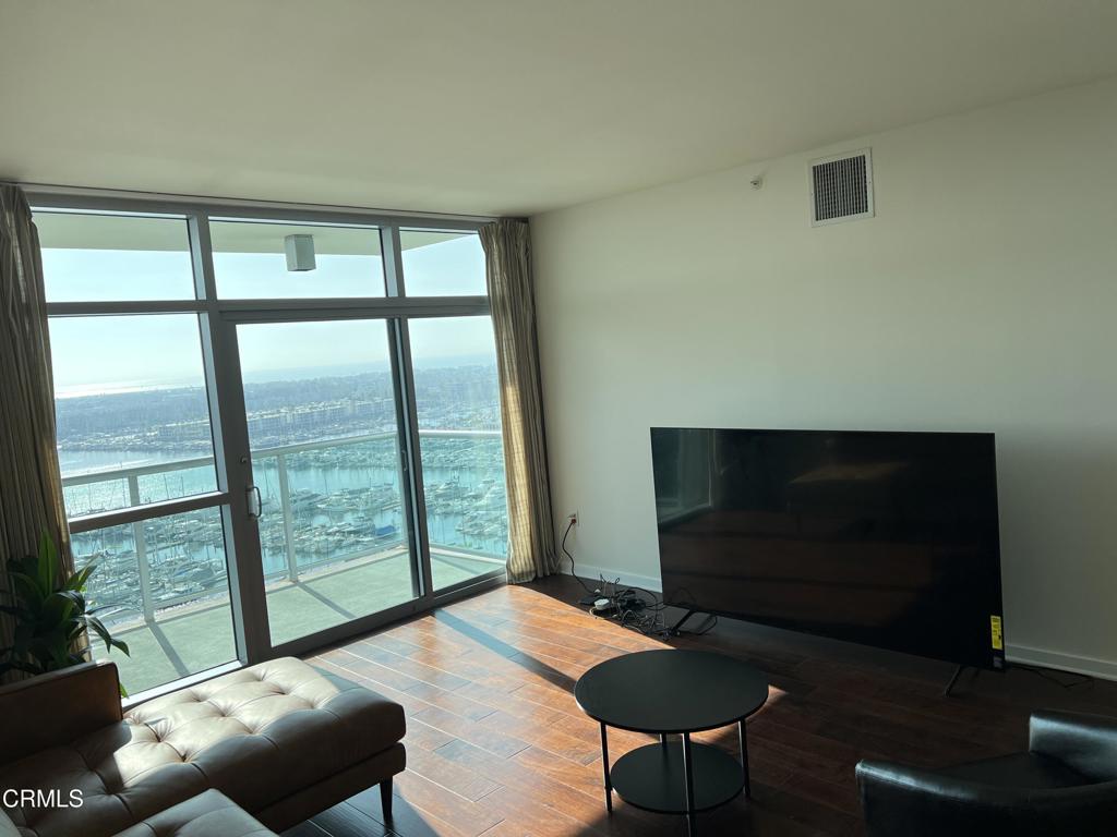 13700 Marina Pointe Drive 1702