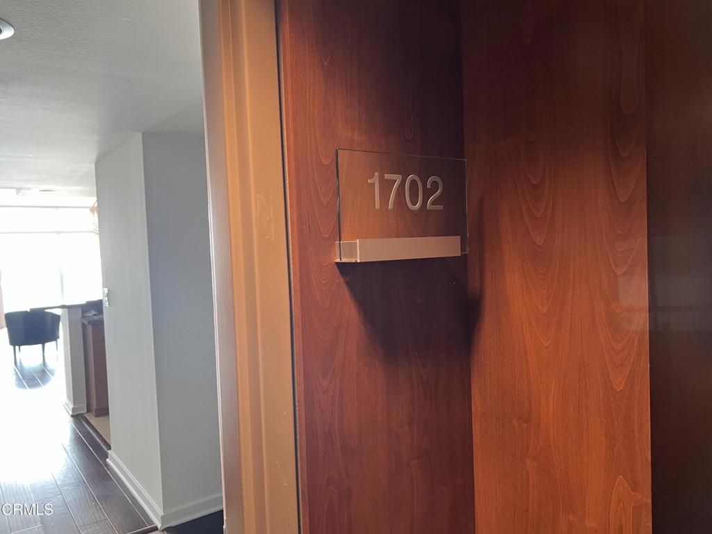 13700 Marina Pointe Drive 1702