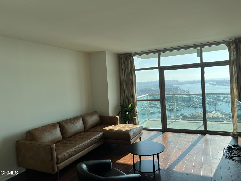 13700 Marina Pointe Drive 1702