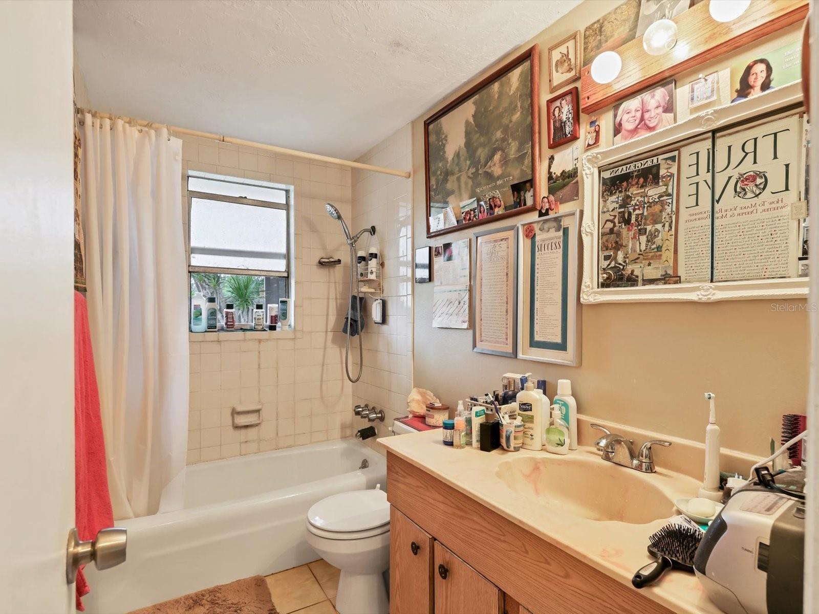 4426-4428 87TH STREET CT W