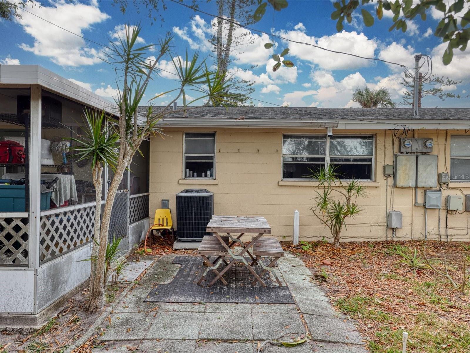 4426-4428 87TH STREET CT W