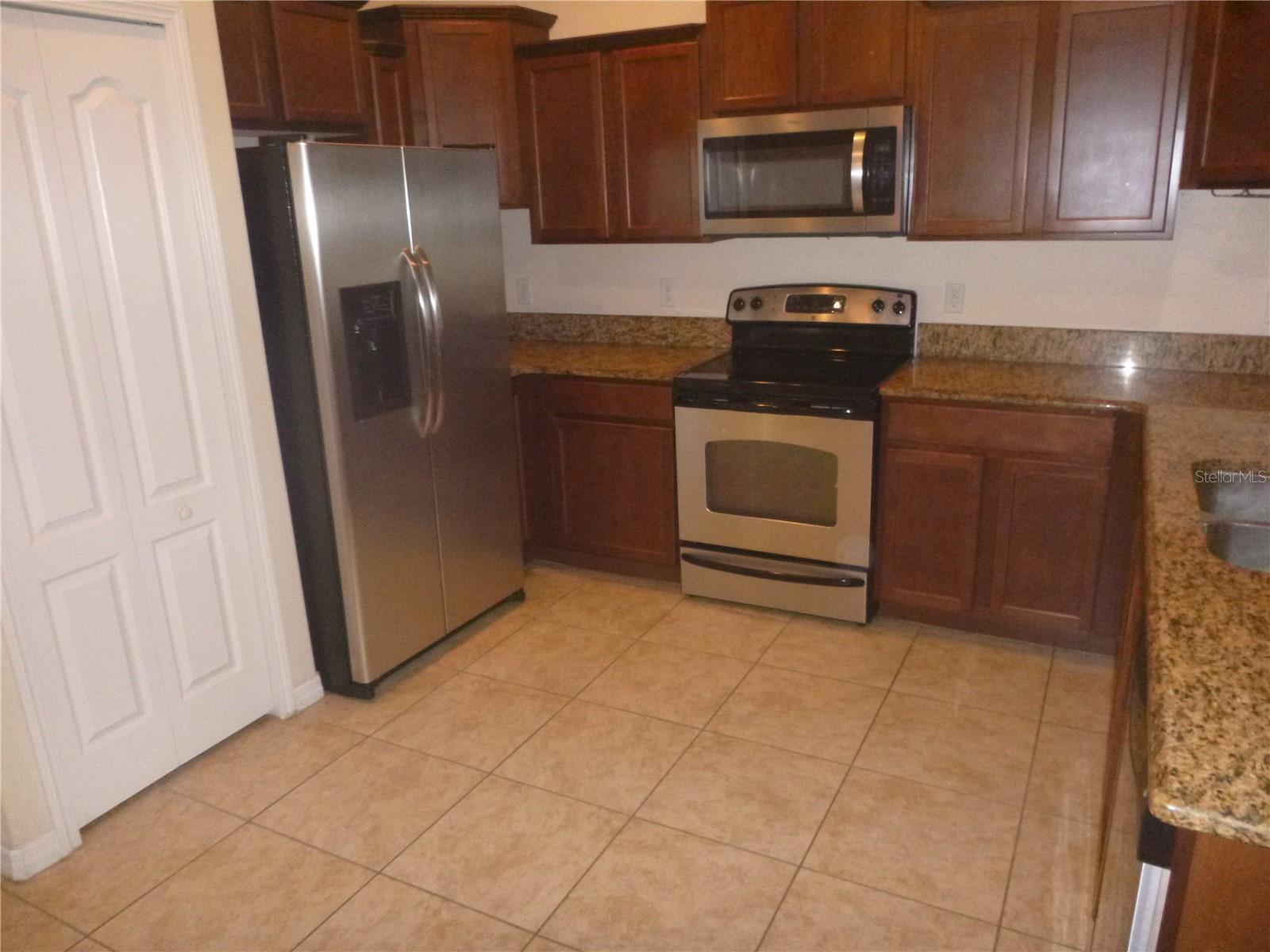 2836 SANTEGO BAY CT