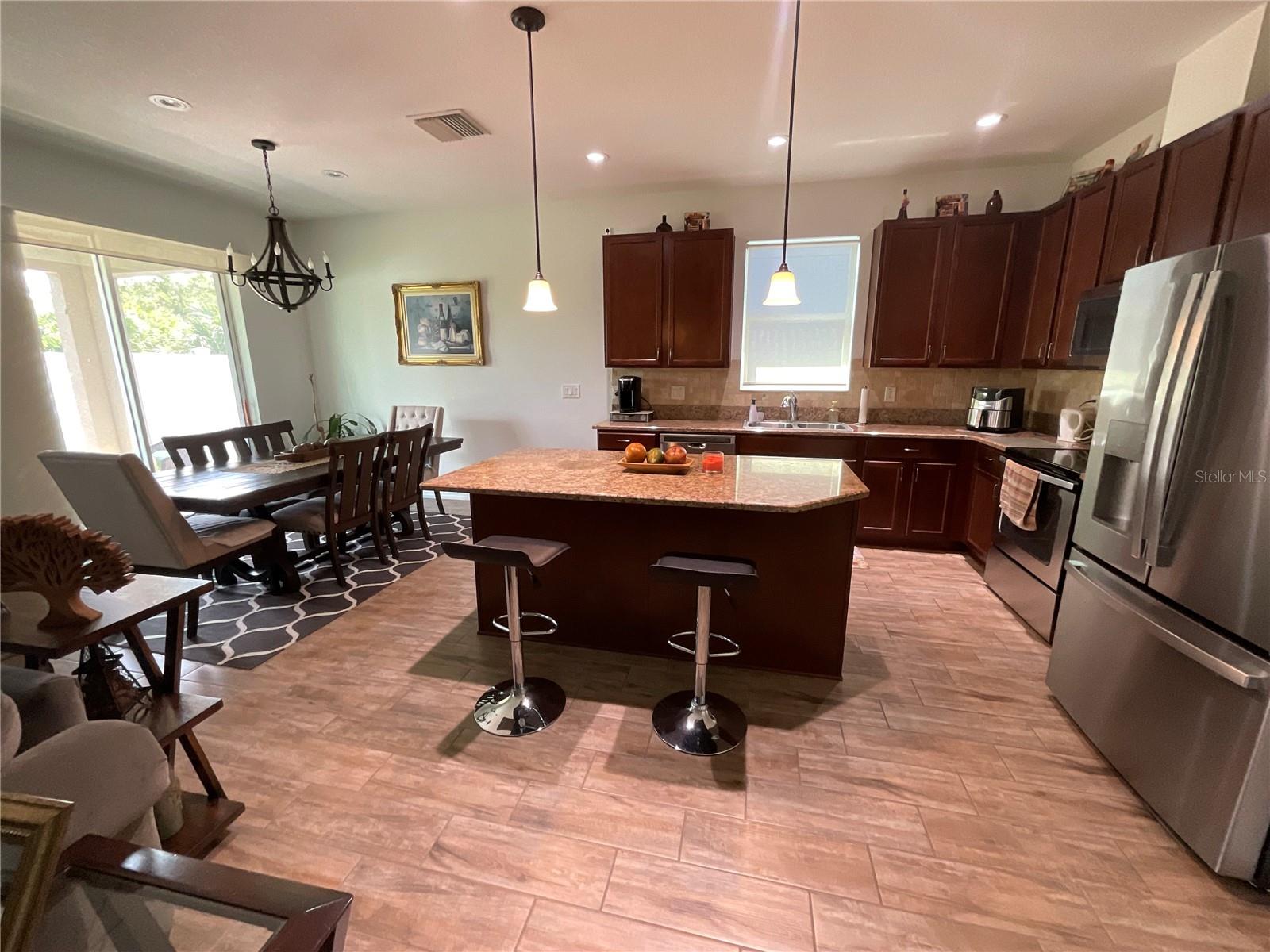 12032 GRAND KEMPSTON DR