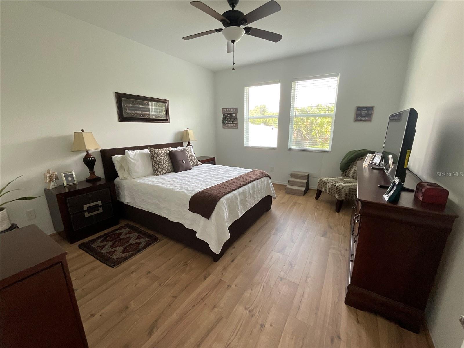 12032 GRAND KEMPSTON DR