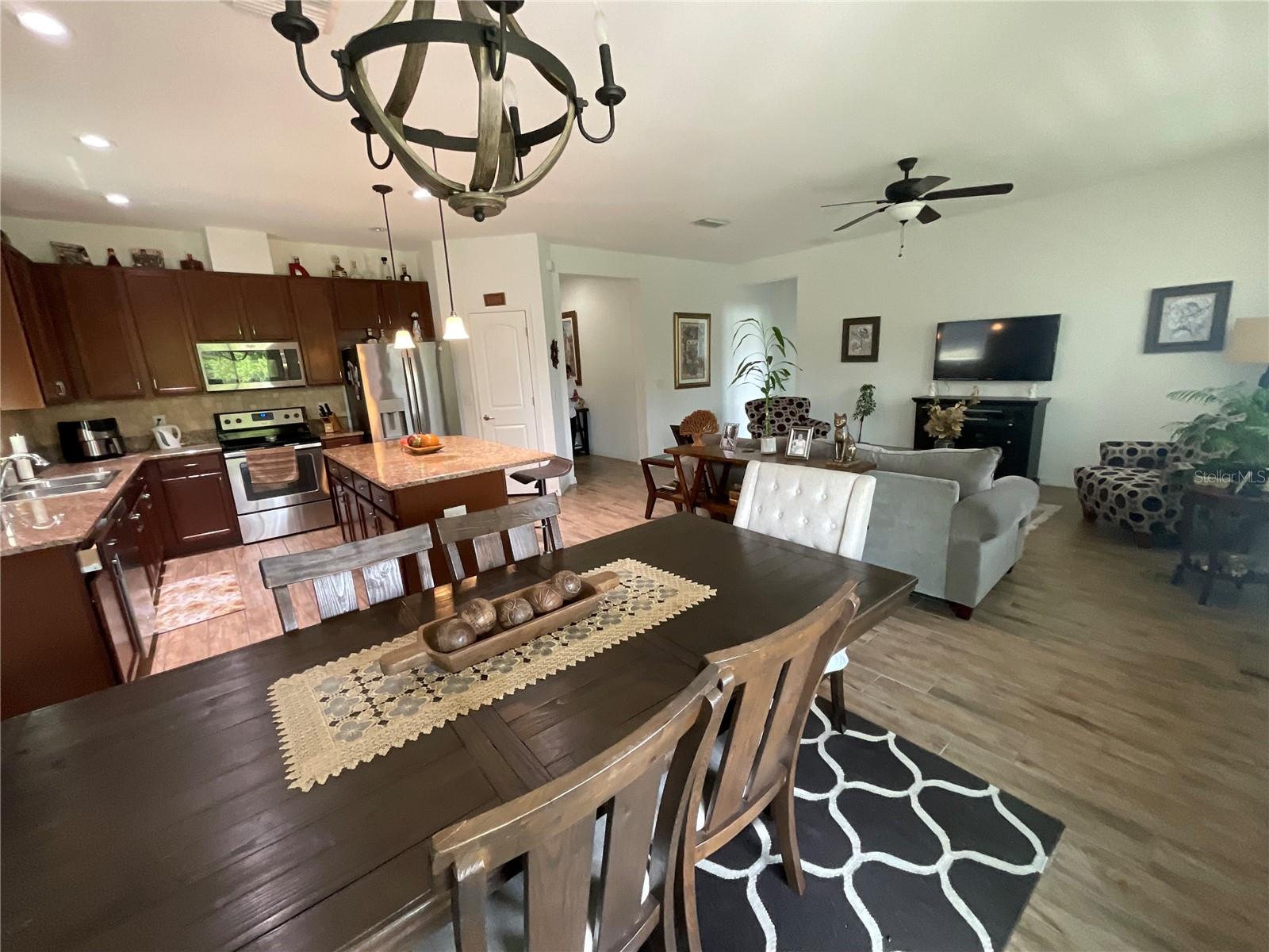 12032 GRAND KEMPSTON DR