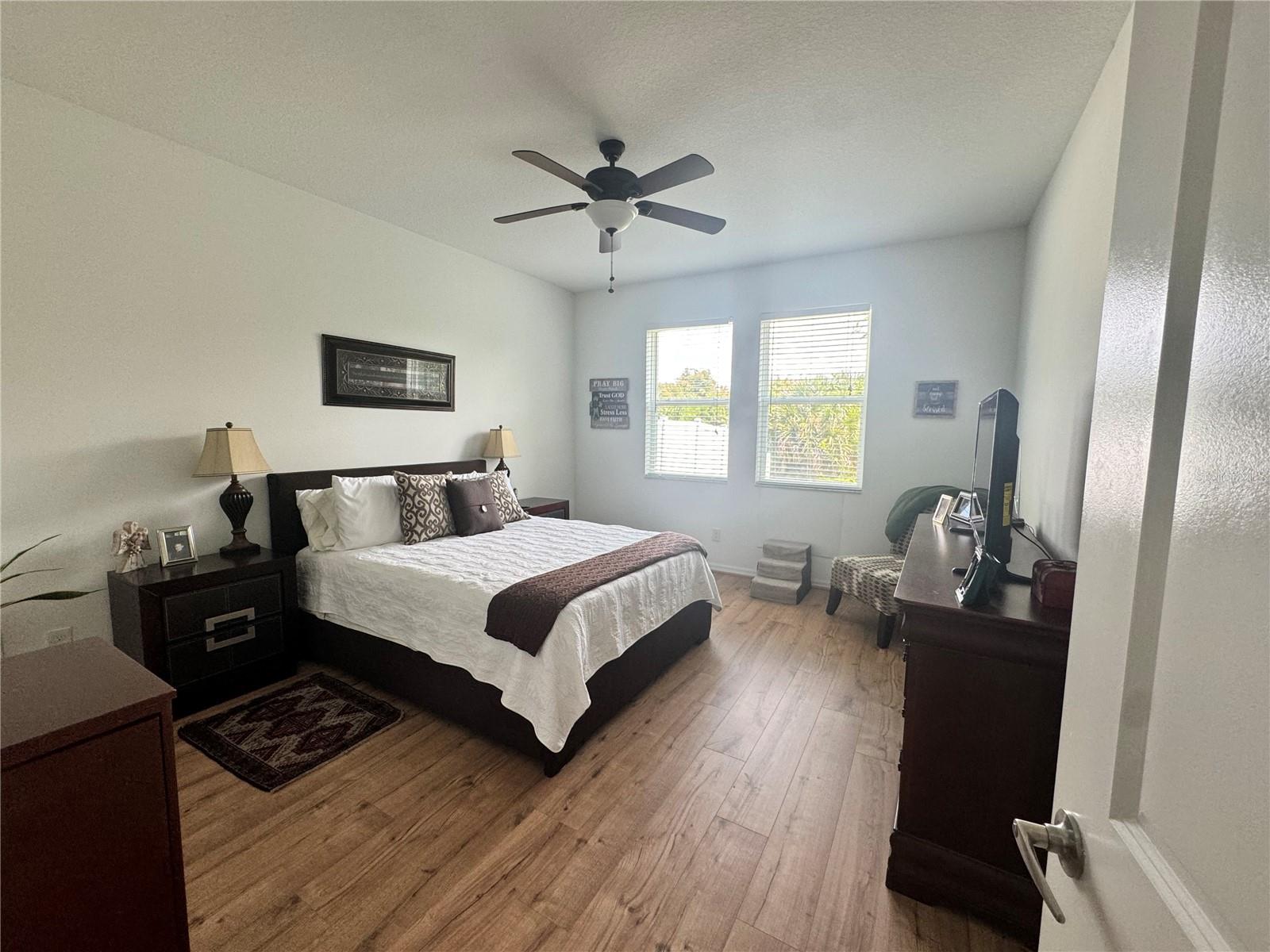 12032 GRAND KEMPSTON DR