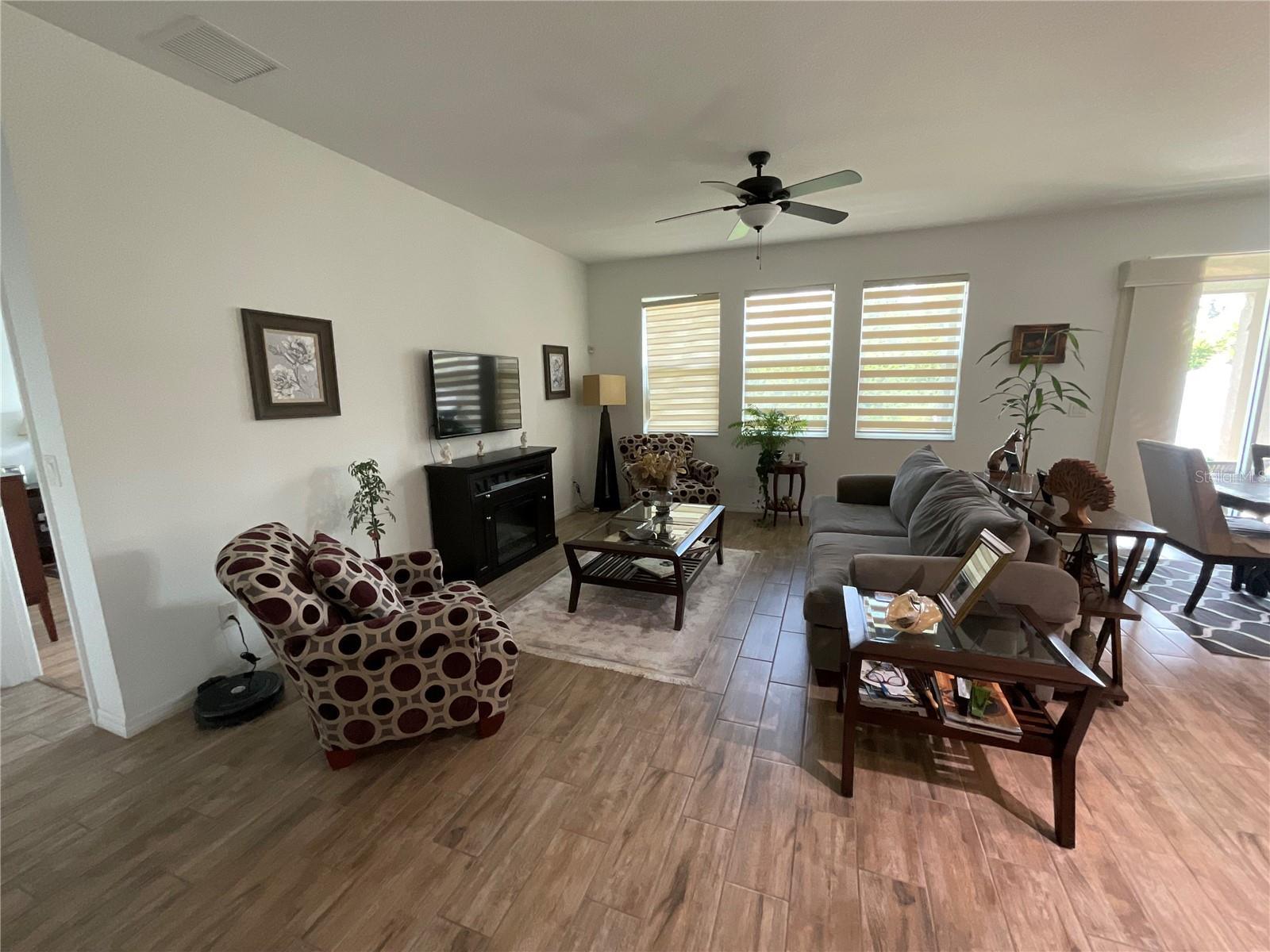 12032 GRAND KEMPSTON DR